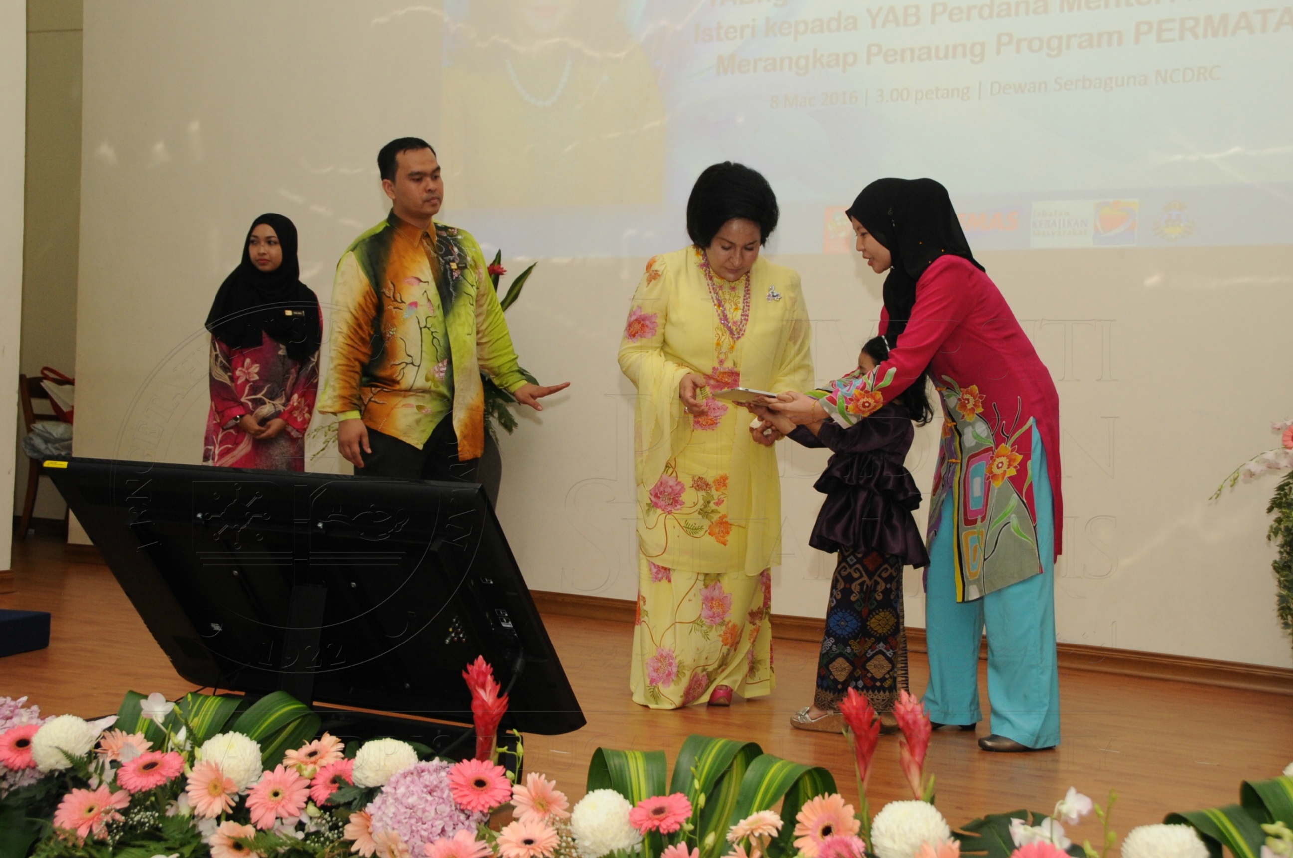 PRO16 32 NCDC HAS 3562